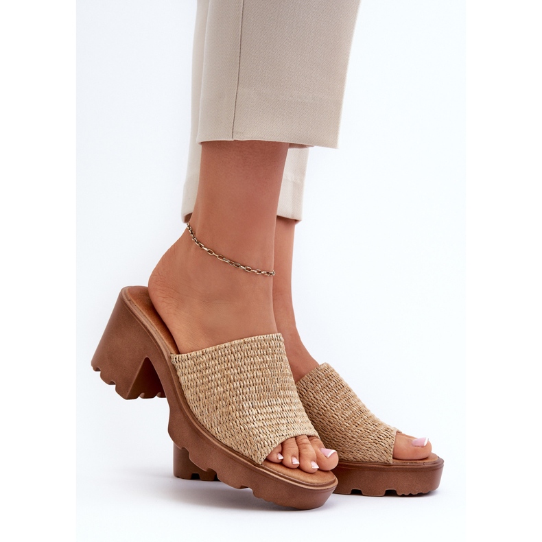 Beige Titantha naisten varvastossut punotuilla korkokengillä 2