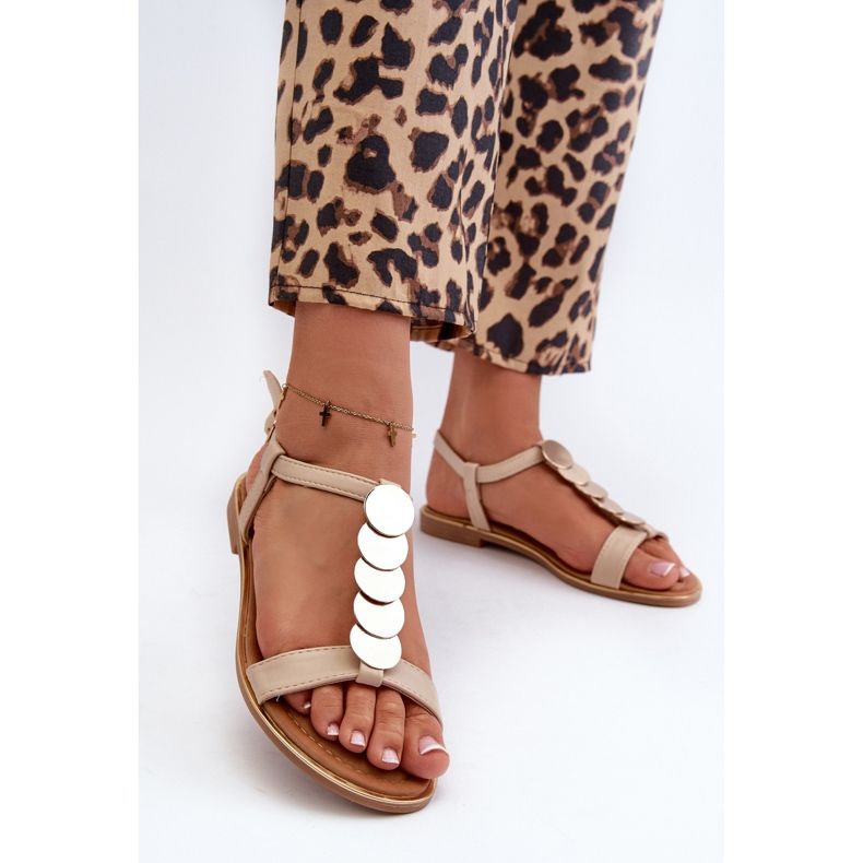 Naisten litteät sandaalit, jotka on valmistettu ekologisesta nahasta beige jeritellia 2