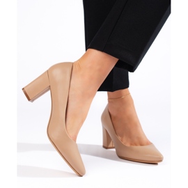 Mukavat beige-pumput Sergio Leonelta 1