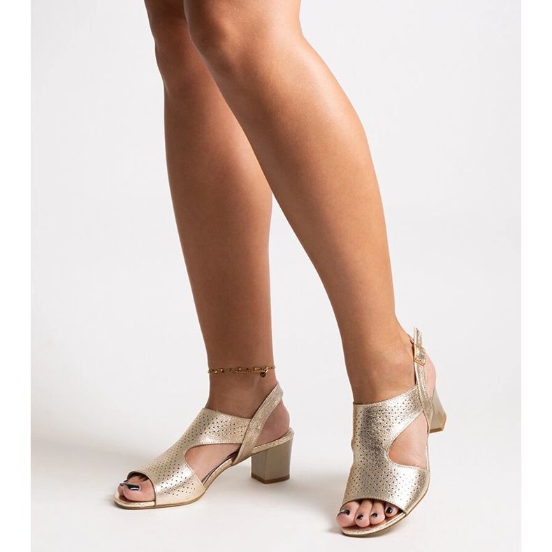 Korkokengät sandaalit Naderla-nahkapohjallisella kultainen 1