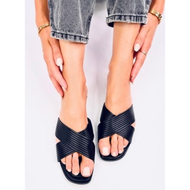 Fuzzy Black naisten tossut musta 1