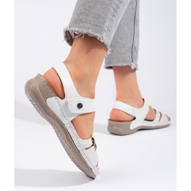 Mukavat valkoiset naisten sandaalit valkoinen 1