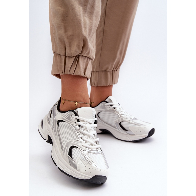 Naisten urheilukengät tennarit, valkoinen ja musta Leranea 2