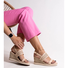 Beige Muhja kiila sandaalit 1