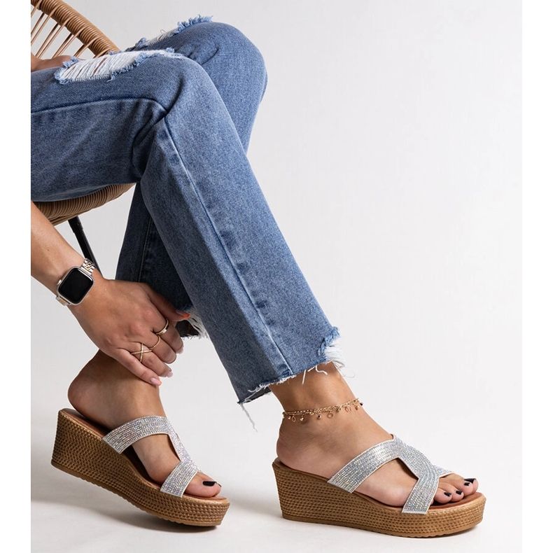 Hopeiset kiilamuulit Antuanet-zirkoneilla hopea 1