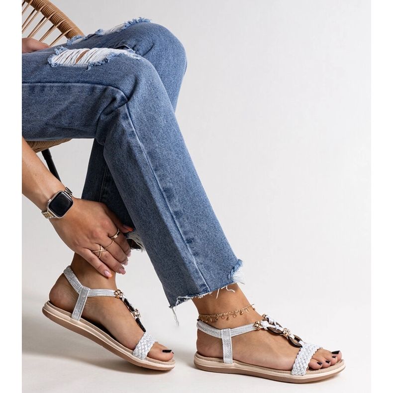 Izodora hopeapunoksiset sandaalit 1