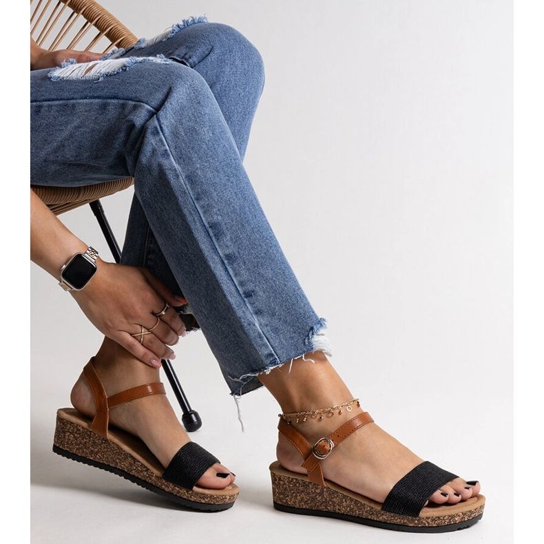 Mustat Malada matalat korkkikiila sandaalit 1