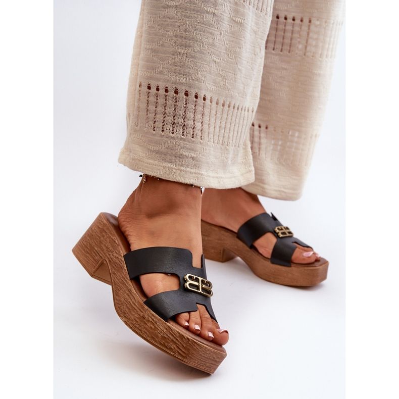 Zazoo 40412 nahkaiset elegantit naisten varvastossut kultakoristeella, musta 2