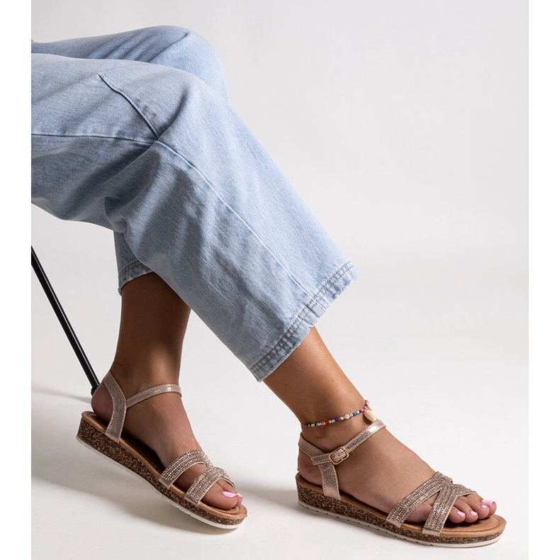 Saila samppanja matalakiila sandaalit kultainen 1