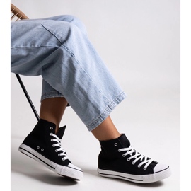 Efrenin mustat korkeat lenkkarit 1