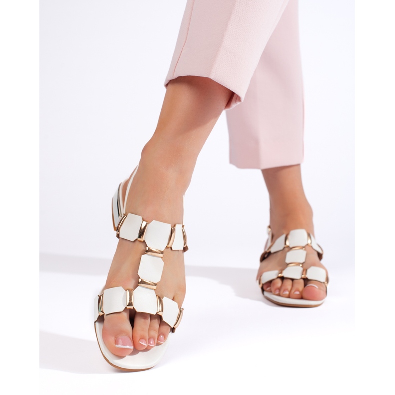 Tyylikkäät valkoiset litteät sandaalit valkoinen 1
