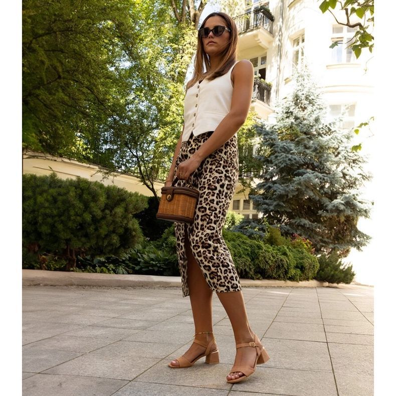 Ruskeat korkeakorkoiset sandaalit Madea 2