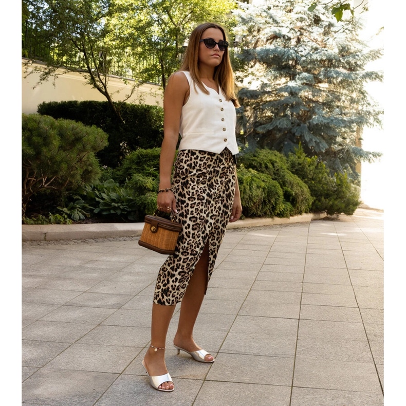 Maloua-kultaiset matalakorkoiset liukumäet kultainen 1