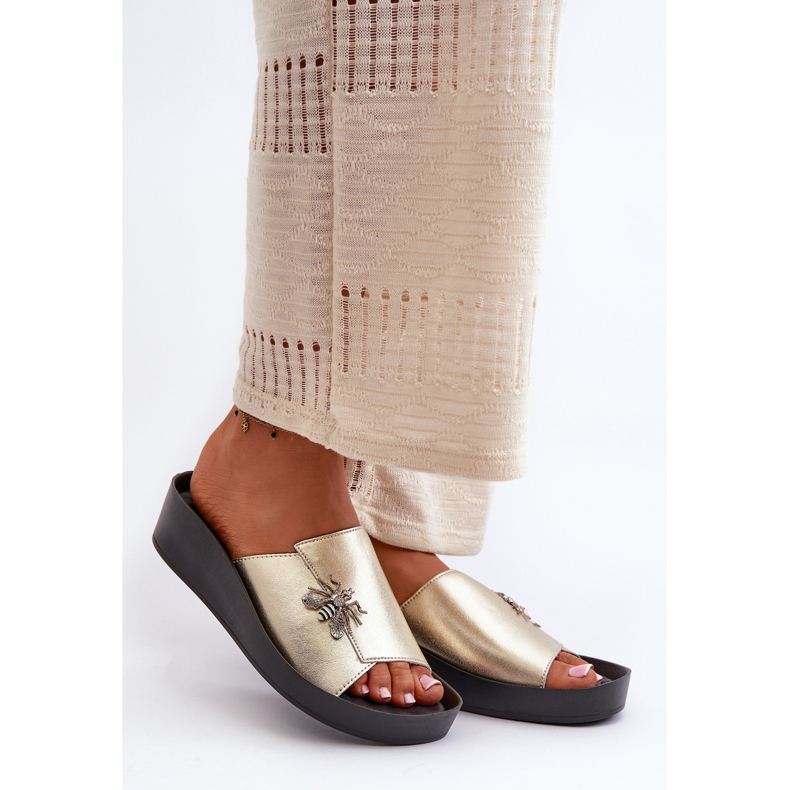 Tyylikkäät naisten varvastossut koristeella, luonnonnahkaa S.Barski KV27-015 kultaa kultainen 1