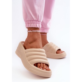 Kevyet naisten vaahtovarvastossut, joissa on kiila ja alusta, beige Tendrea 2