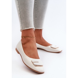 Naisten Eco-nahkaballerinat koristeella, valkoinen Edoslli 2