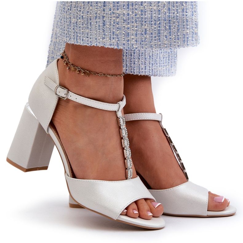 Vinceza Hopeiset korkeakorkoiset sandaalit kuutiozirkonialla hopea 4