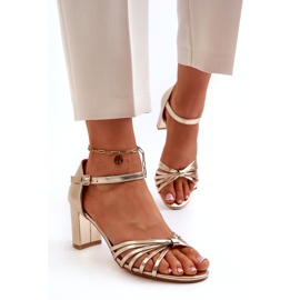 Evento Naisten kultaiset Pyrrette-korkokengät kultainen 2