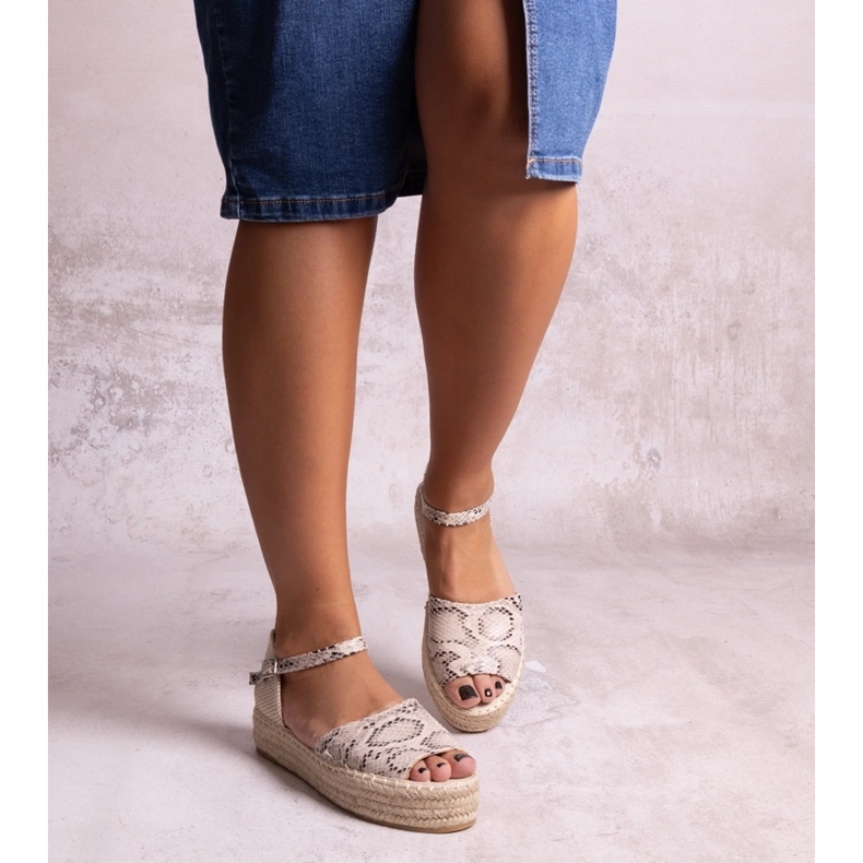 Beiget Martellan alustasandaalit 1