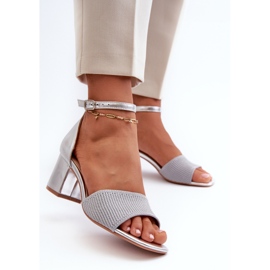 Naisten sandaalit korkeakorkoisessa hopea Desviassa 2