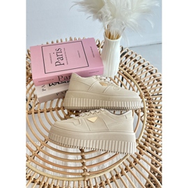 Beiget Chrisstin naisten tennarit, jotka on valmistettu eko-nahasta massiivisella alustalla 1