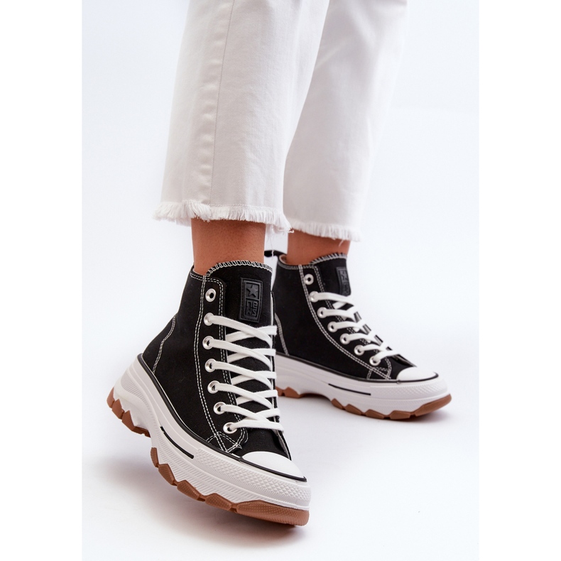 Naisten korkeatasoiset tennarit, mustat Valvia 2