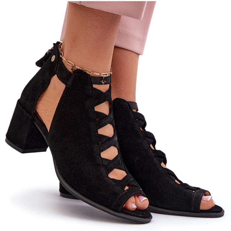 Naisten mokkanahkaiset korkokengät Maciejka 06456-01 musta 8