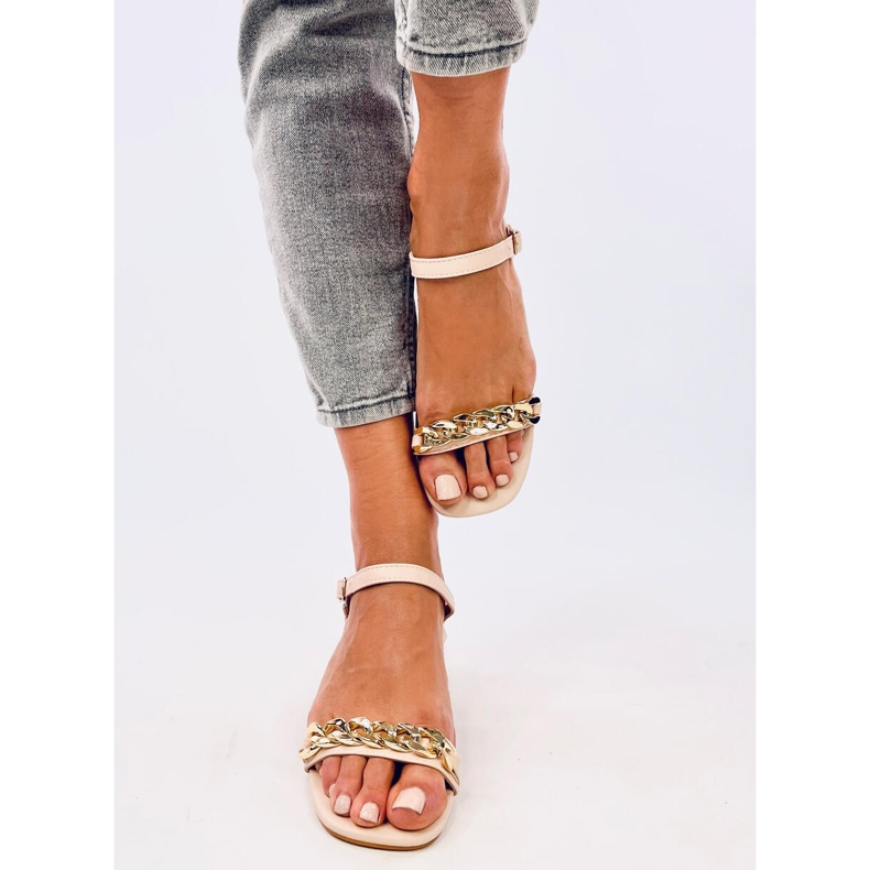 Daphne Beige matalakorkoiset sandaalit 1