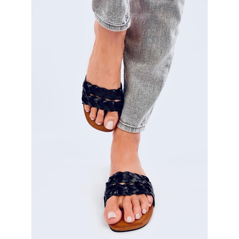 Naisten Emery Black -tossut musta 2