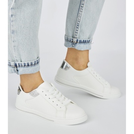 Klassiset naisten urheilukengät valkoinen 2