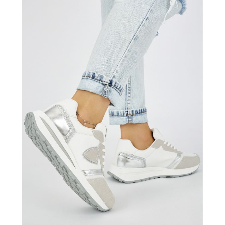 Naisten valkoiset urheilukengät valkoinen 2