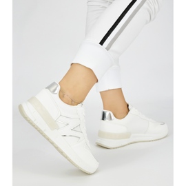 Valkoiset mukavat naisten tennarit valkoinen 2