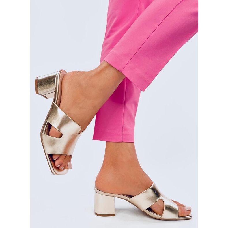 Vallon Gold korkeakorkoiset varvastossut kultainen 1