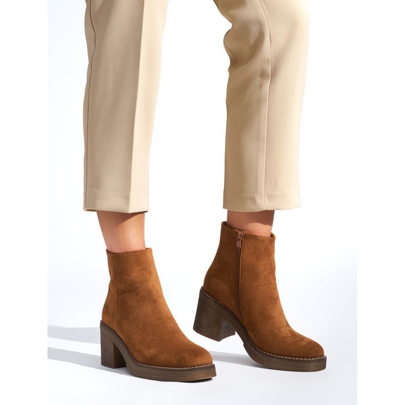 Ruskeat naisten nilkkurit 1