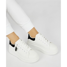 Naisten valkoiset urheilukengät valkoinen 2