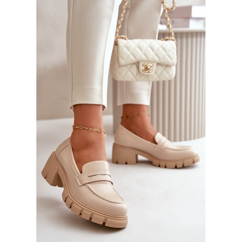 Naisten matalakorkoiset kengät beigen ekologisesta Menloa-nahasta 2