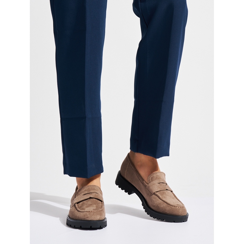 Naisten beige-mokkasiinit 1