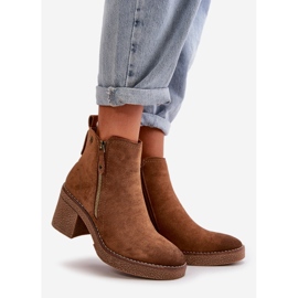 Eristetyt naisten nilkkurit eko-mokkanahkaa, ruskeaa Velarillaa 1