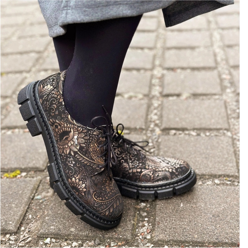 Olivier Naisten nahkakengät paksulla pohjalla, kukkia, 1 134 PLN monivärinen 2