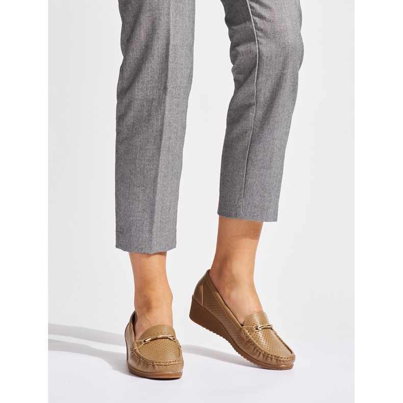 Ruskeat harjakattoiset mokasiinit, joissa matala kiila 2