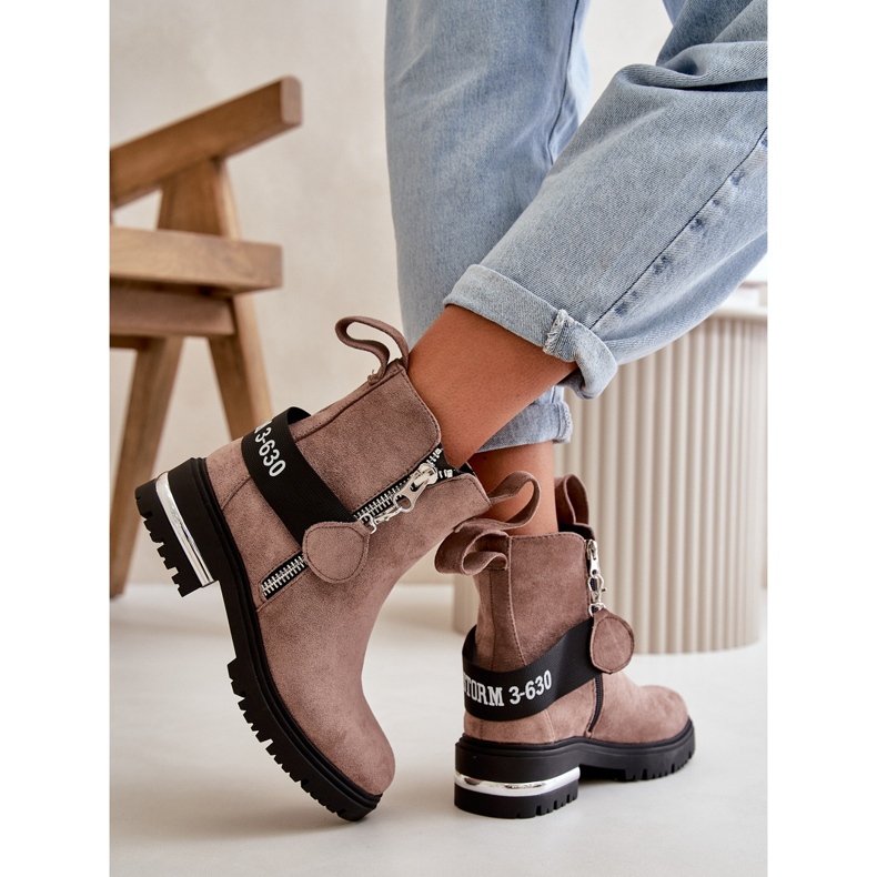 Eristetyt naisten nilkkurit vetoketjulla, tummanbeige Calvaro 2