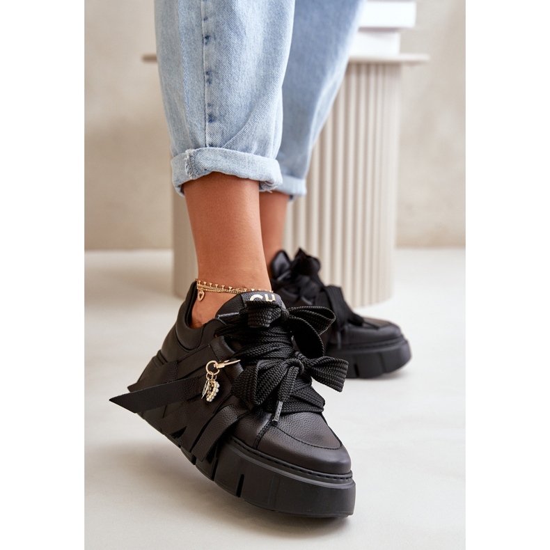 Naisten nahkalenkkarit, mustat CheBello 4568 2