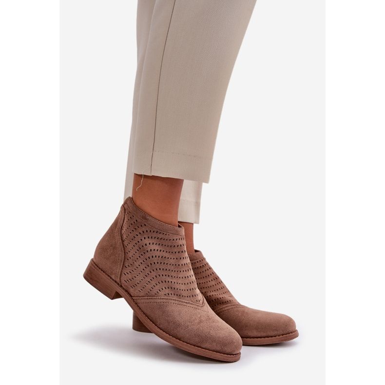 Naisten harjakattoiset saappaat tasaisella kantapäällä Ruskea S.Barski HY42-076 1