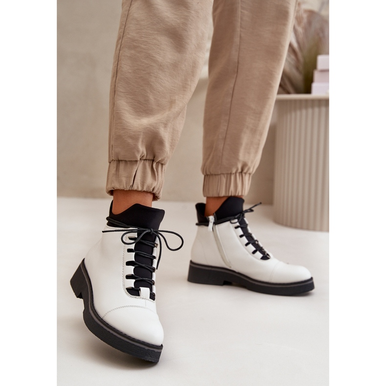 Naisten eristetyt matala-korkeat saappaat, Eco-nahka, valkoinen 2