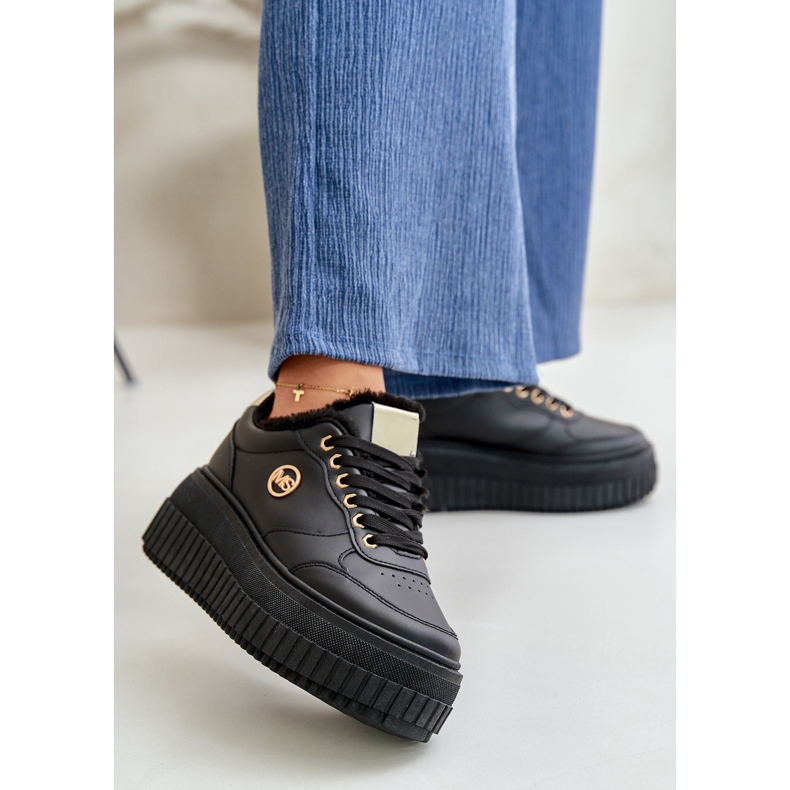 Naisten eristetyt urheilulenkkarit paksulla pohjalla, musta Ardiela 2