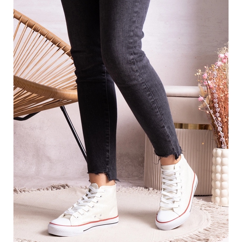 Ranifalin valkoiset korkeat tennarit kiiltävästä verkkokankaasta valkoinen 1