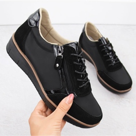 Naisten nahkaiset kiilakengät, musta, Vinceza 88001 1