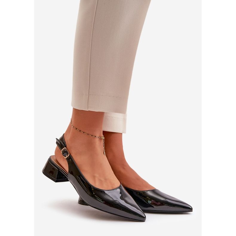 Patenttimusta Anarinne matalakorkoiset balettitassut, joissa terävät varpaat 1