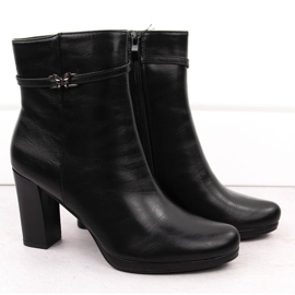 M. DASZYŃSKI Naisten eristetty musta nilkkurit M.Daszyński AF125-22 2