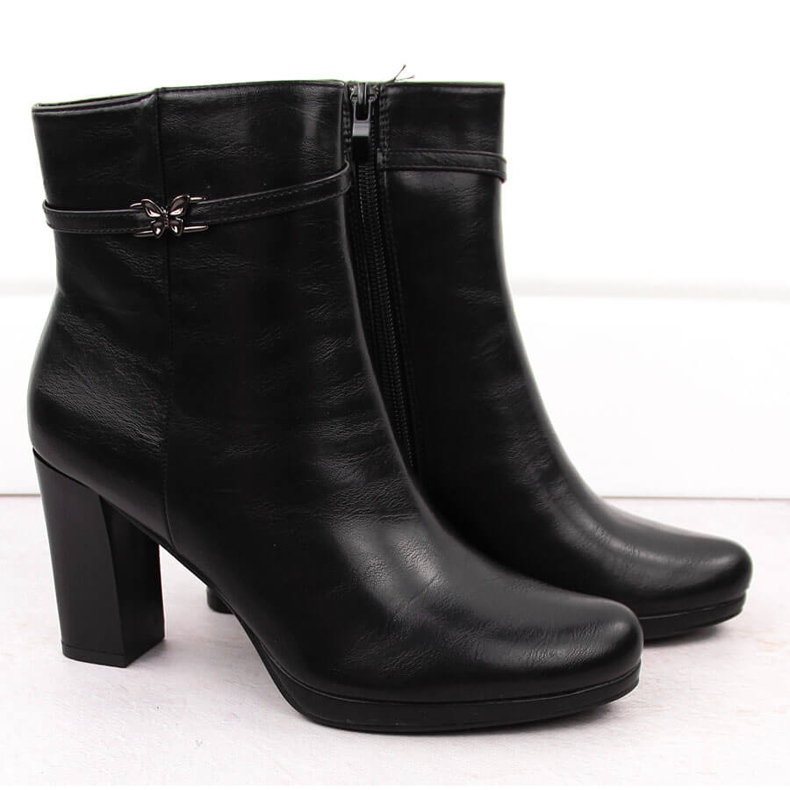 M. DASZYŃSKI Naisten eristetty musta nilkkurit M.Daszyński AF125-22 2